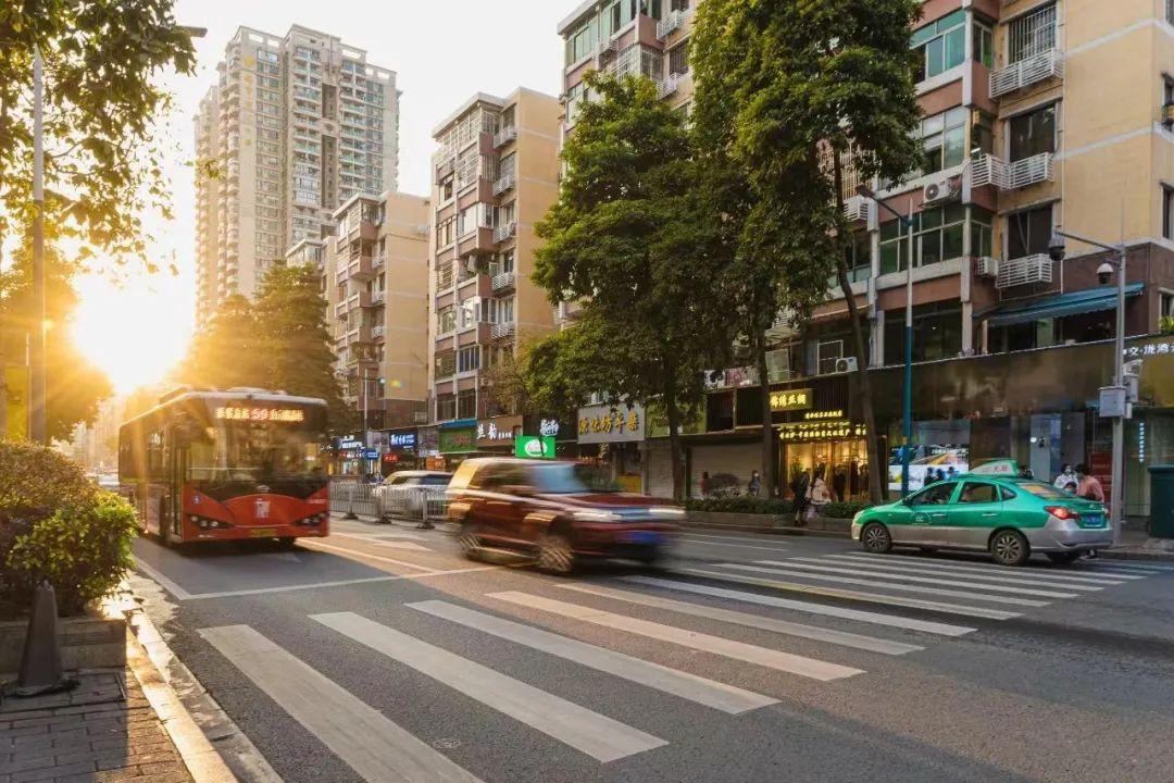 海珠广场百货批发市场，繁华商贸的璀璨明珠