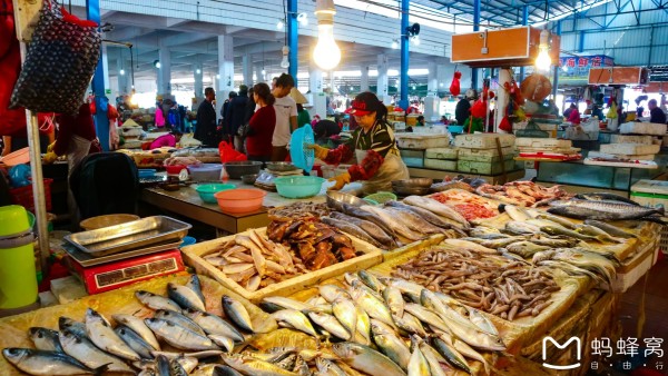 海浪百货批发市场位置详解，寻找最佳批发地点攻略