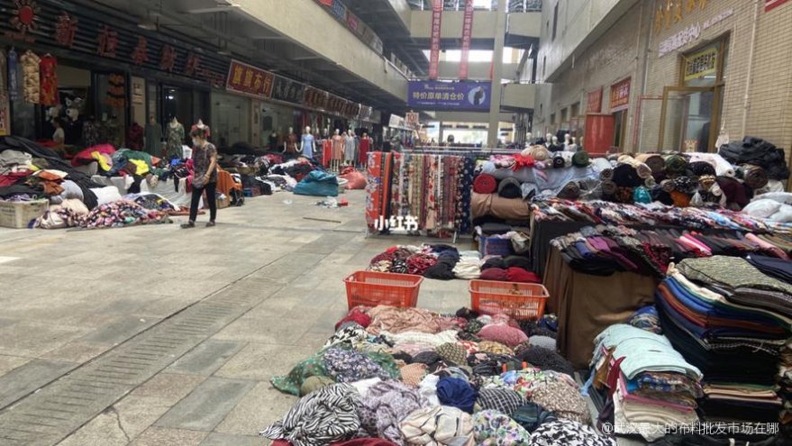 汉正街棉絮百货批发市场全景