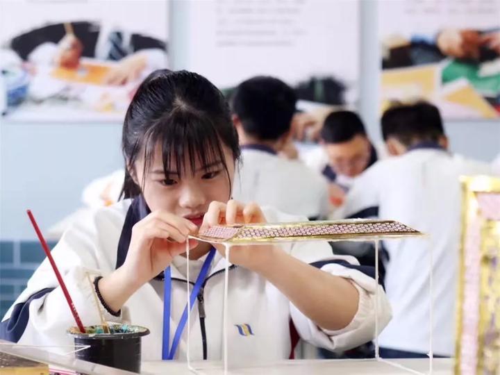 海宁市人才网，人才与机遇的桥梁平台